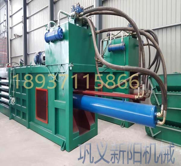 河南鞏義新陽(yáng)機(jī)械廢紙打包機(jī)全體總動(dòng)員